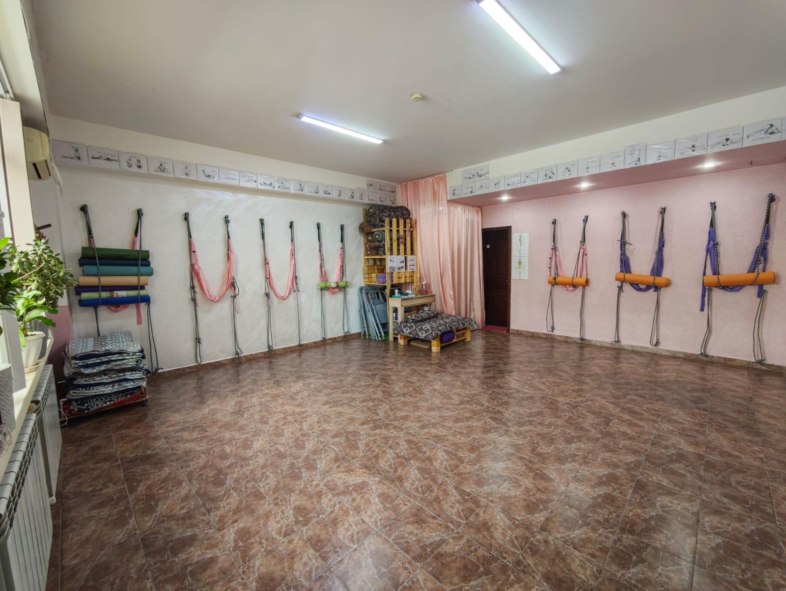 Yoga Dvizh studio image